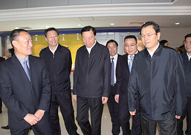 原中央政治局常委、 时任国务院副总理张德江考察尊时凯龙科技